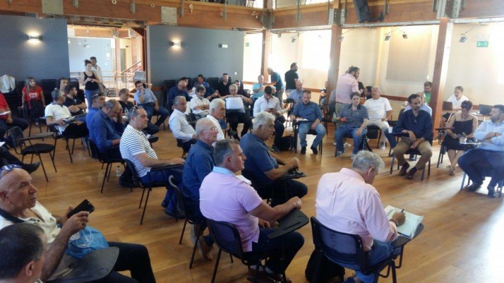 Άρεσε το δημοτικό συμβούλιο εκτός από τον Βάνο!