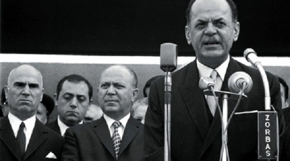 ΣΥΡΙΖΑ VS ΧΟΥΝΤΑ...
