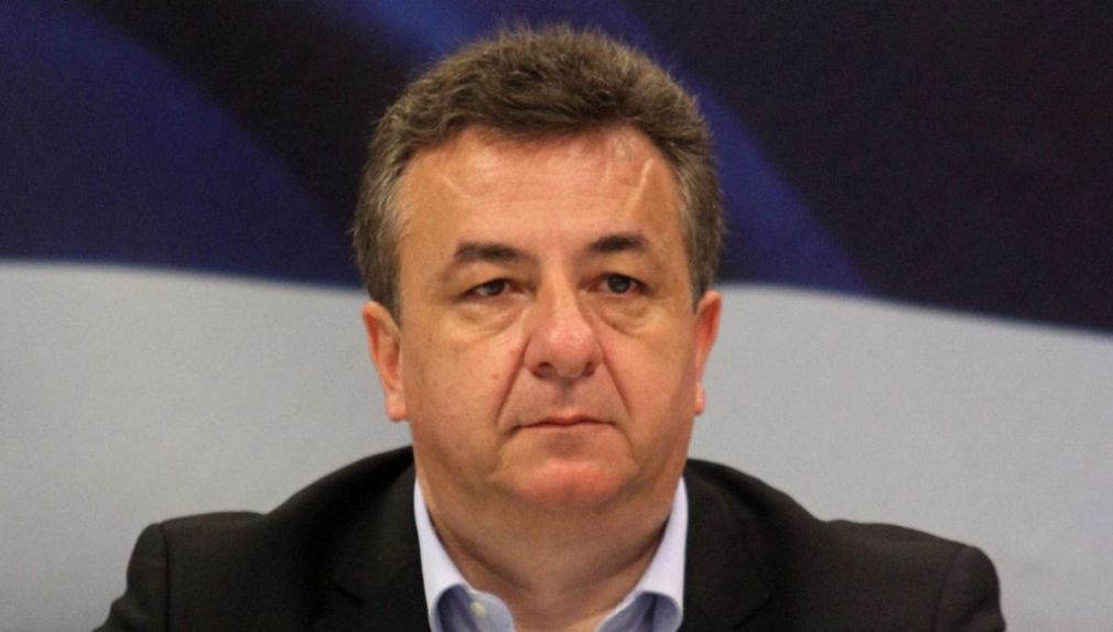 Γελάει και με το δίκιο του...