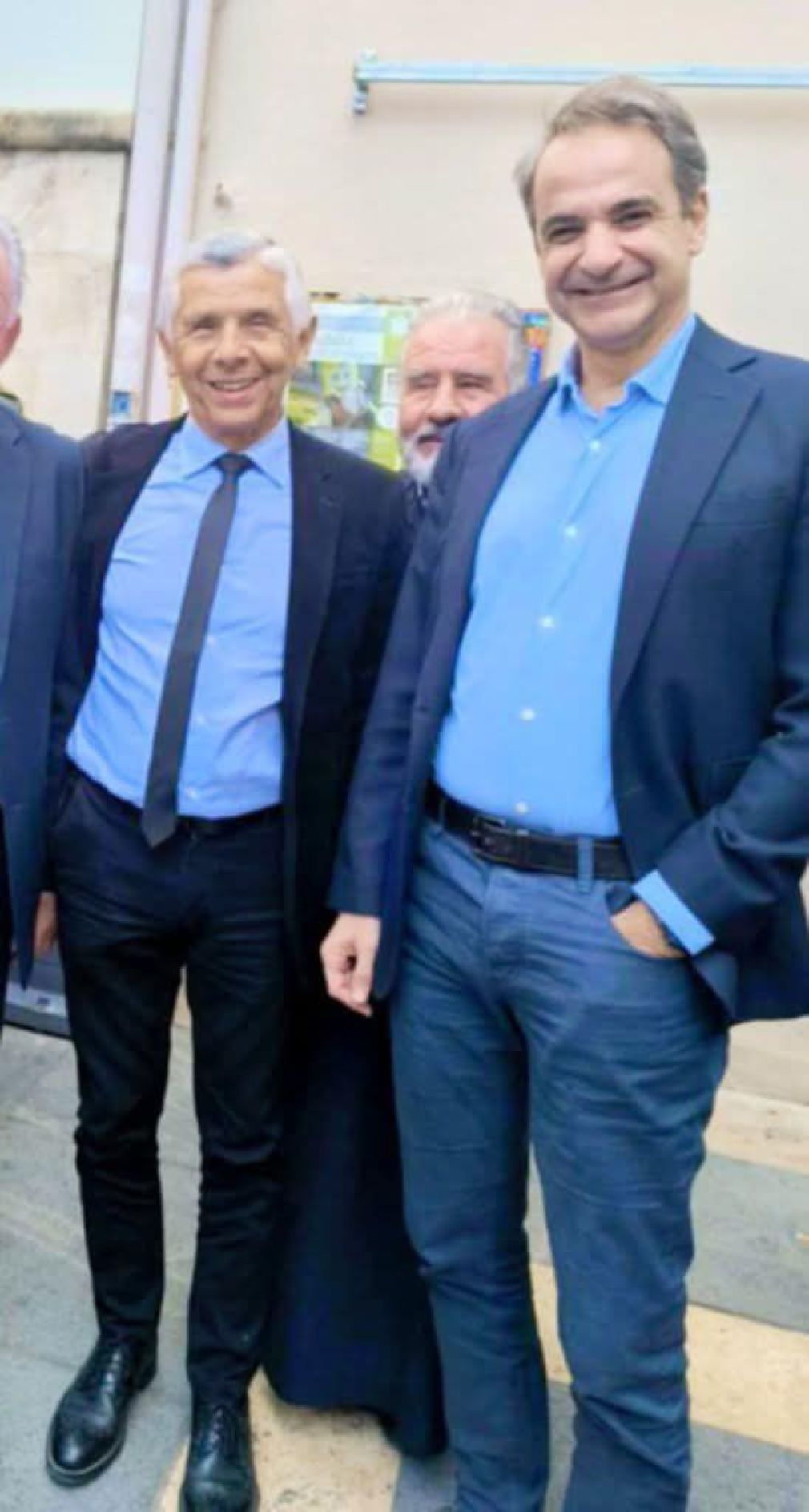 Η πίτα της ΝΟΔΕ και αυτή με guest star!