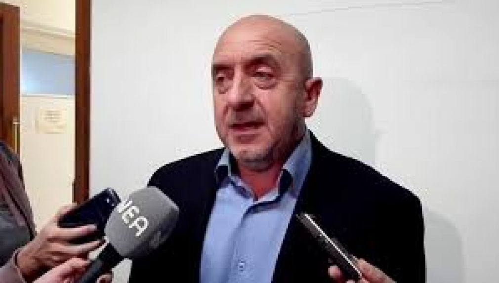 Την σκόνη του...