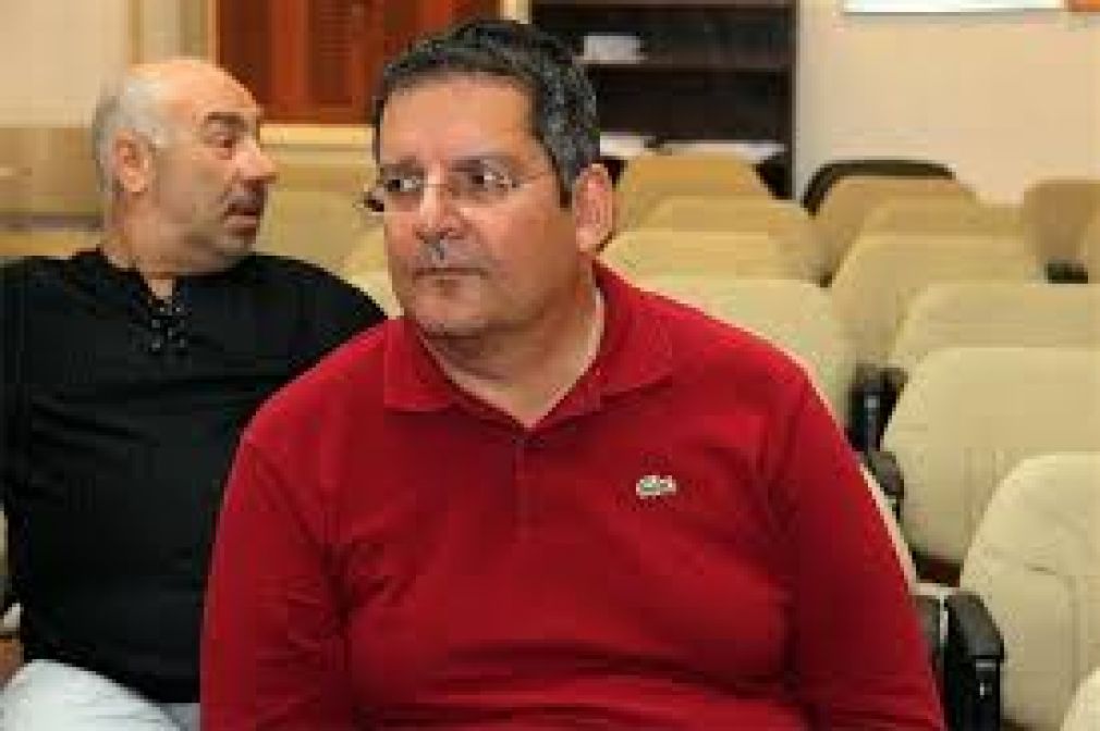 Τον βλέπω ενεργότατο...