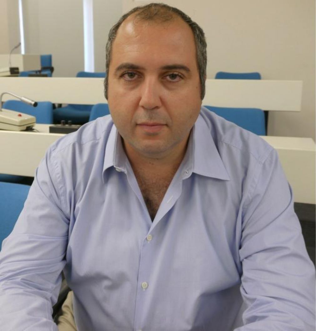 Αλίμονο...