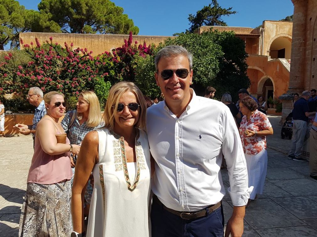 Κουμπαράκια...