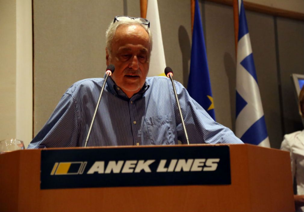 Στις επάλξεις ο γιατρός!