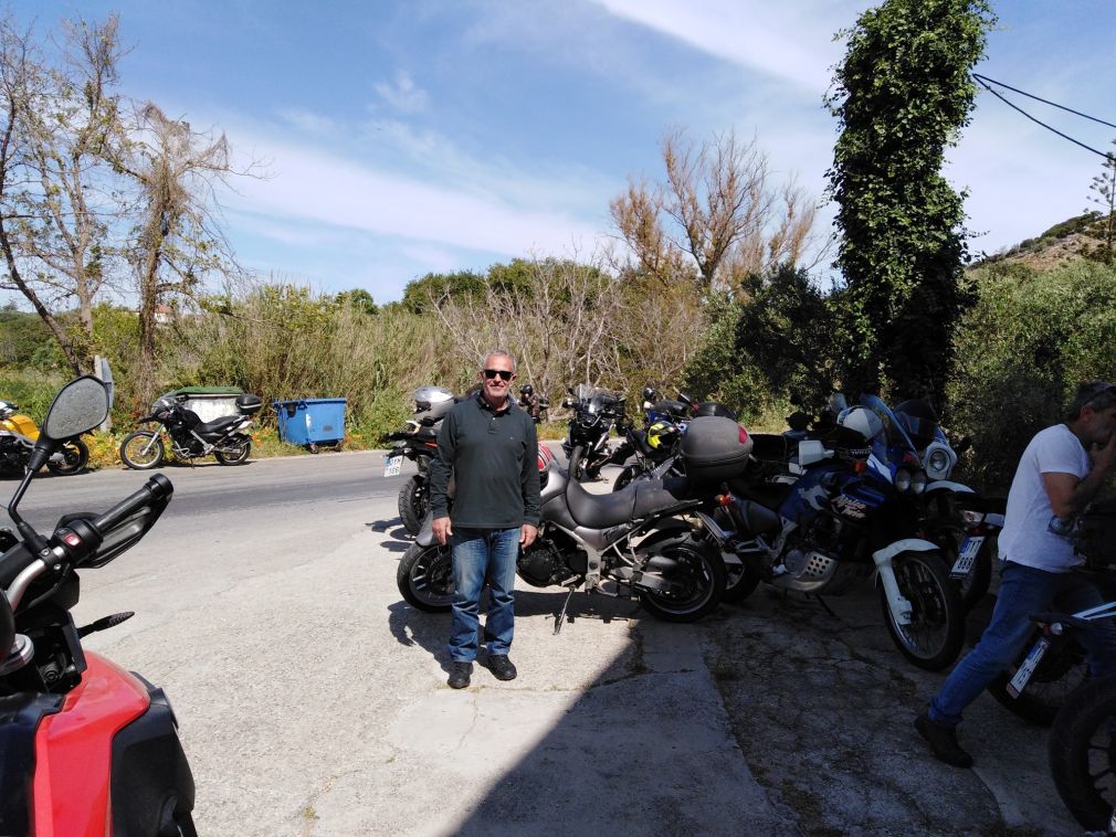 Νέο χόμπυ ο Γιάννης...