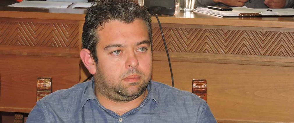 “Κλακαδόρος”...