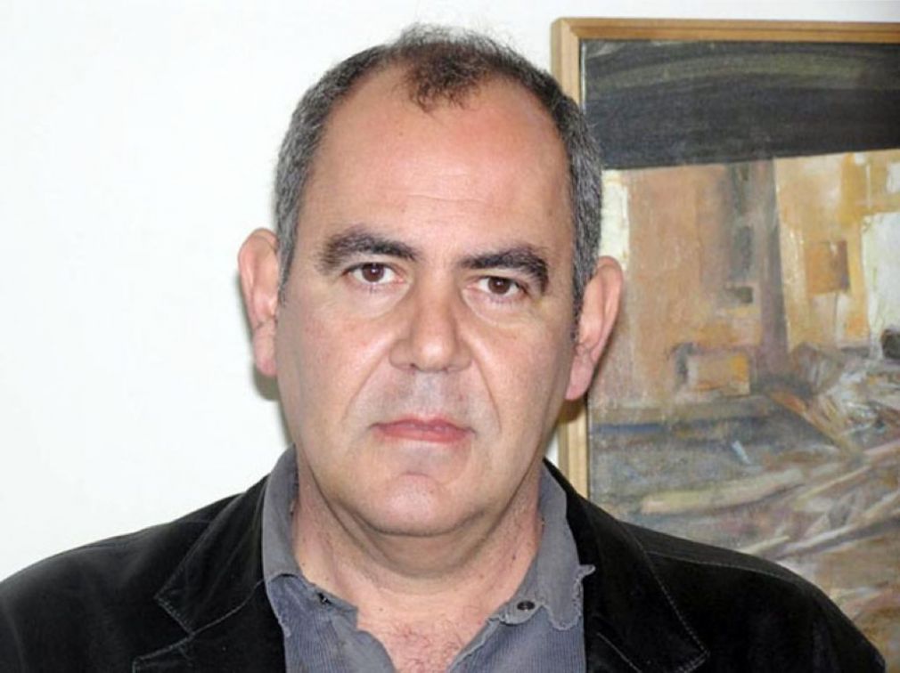 Πάλι στο προσκήνιο...