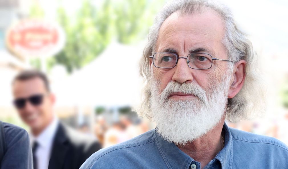 Όταν βάζεις με τα χεράκια σου... τα "ματάκια" σου!