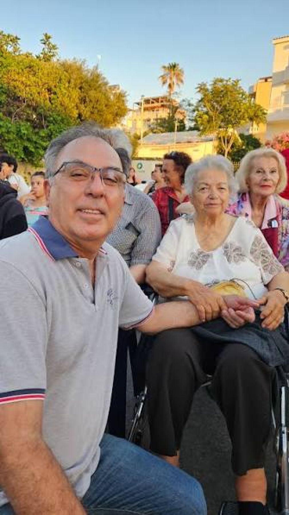 "Αντίο" Τελεμένη... χωρίς ούτε ένα ευχαριστώ!