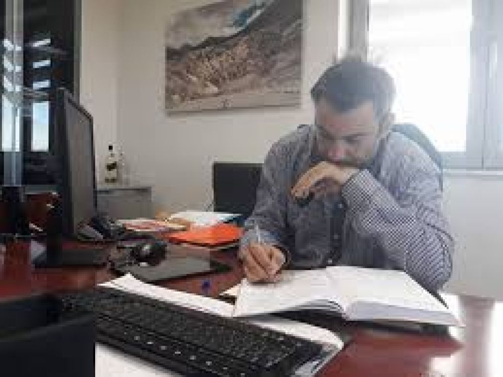 Τέτοιες απορίες έχω...