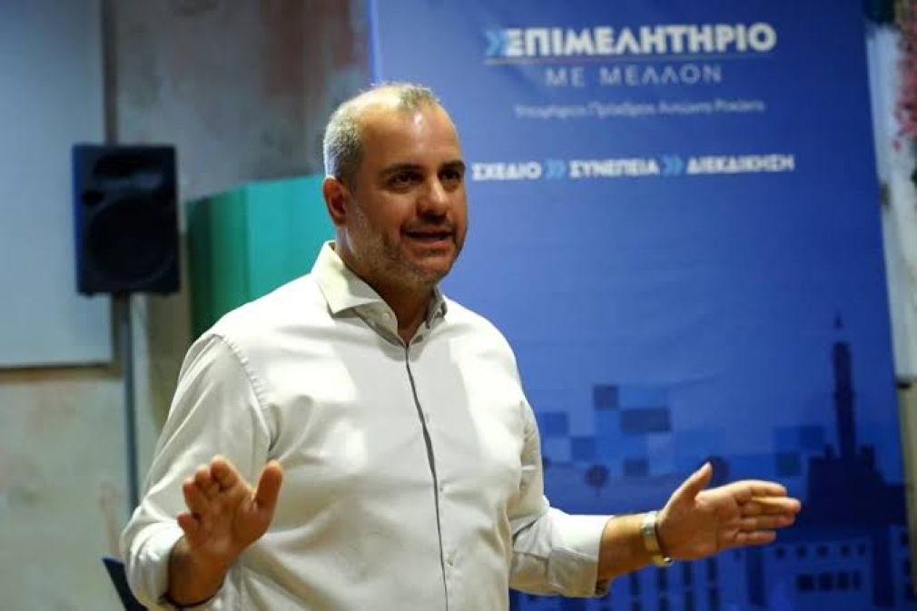 Ροκάκης: Ενότητα, Σχέδιο, και Σκληρή Δουλειά!»