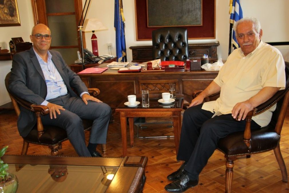 Ξεχνάει ο Σκουλάκης!