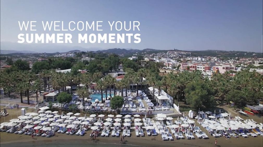 Ο "βασιλιάς" της διασκέδασης... εποίησε το Cabana Mare!