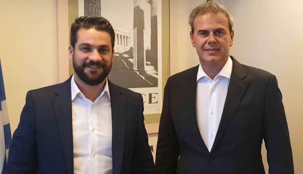 Το γέλιο και η υποκρισία!